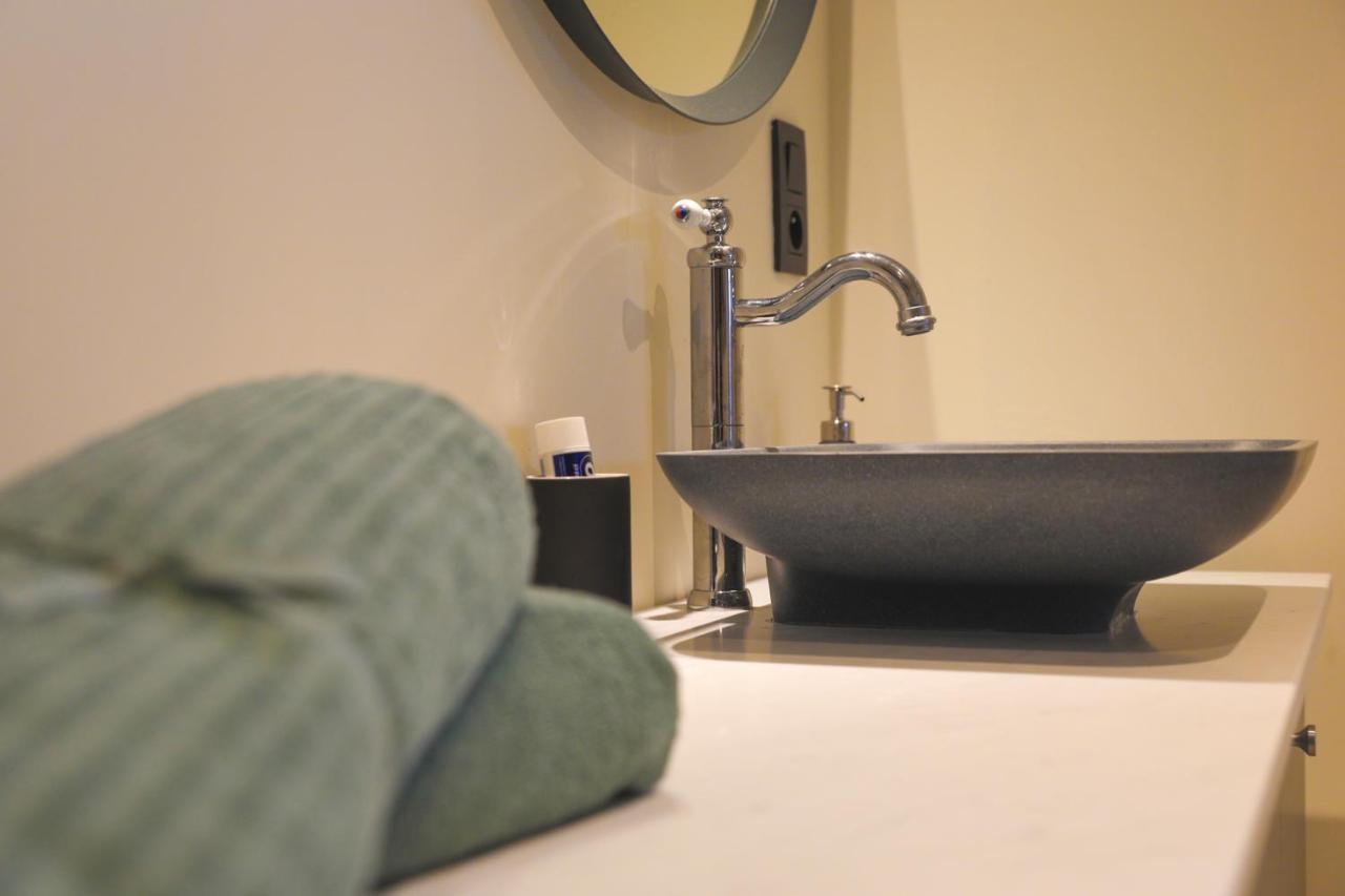 Spitaki Bed & Breakfast Lummen Bagian luar foto